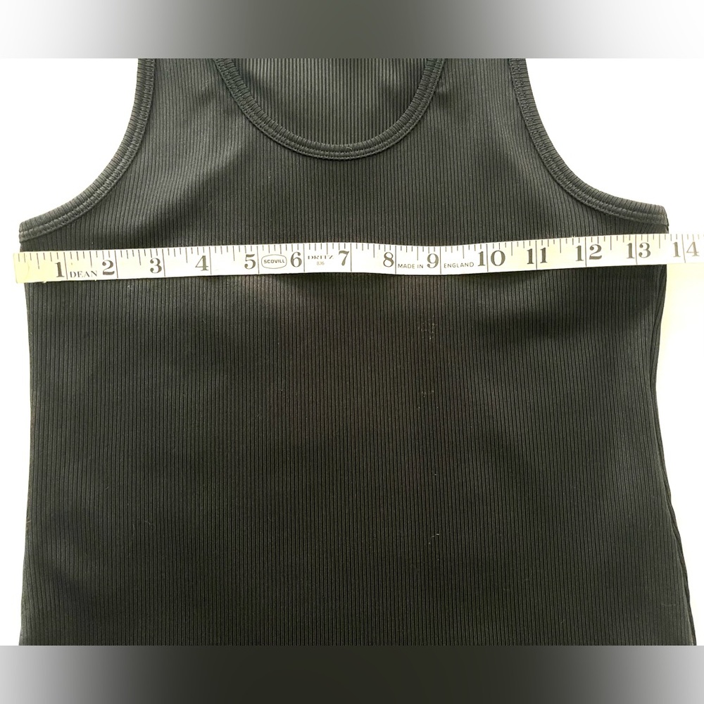 Under Armour Heat Gear Midnight Black Athletic Tank - Picture 8 of 10